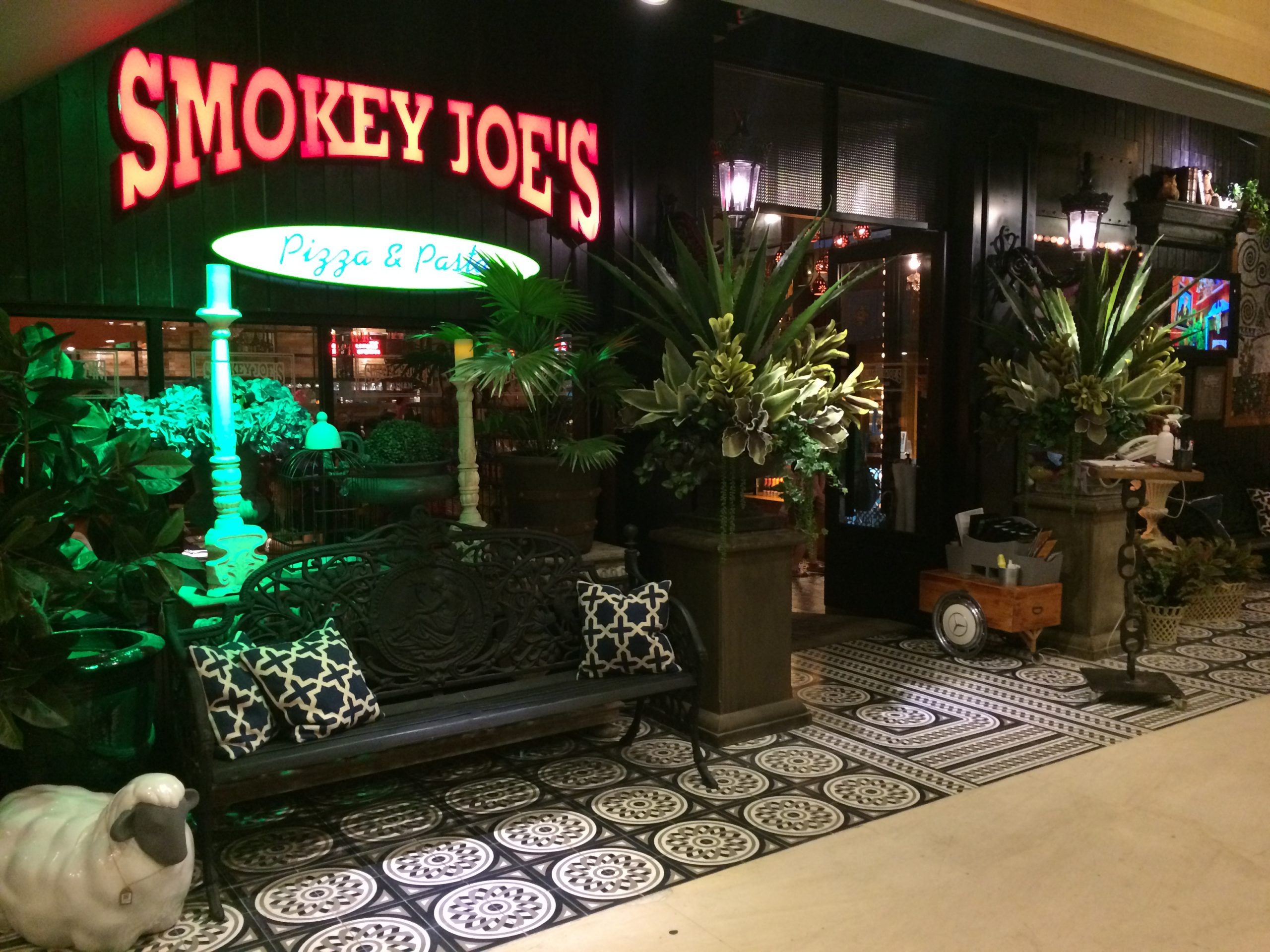 冒煙的喬Smokey Joe’s 美式餐廳 台南店