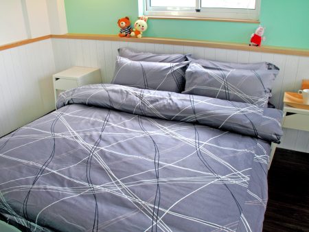 床包 / 加大雙人 印花設計款 / 幾何線條 100%精梳棉  加大雙人床包含二個枕套